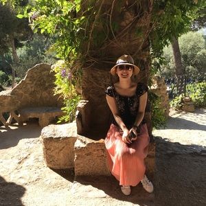 Meet your Posher, Rita